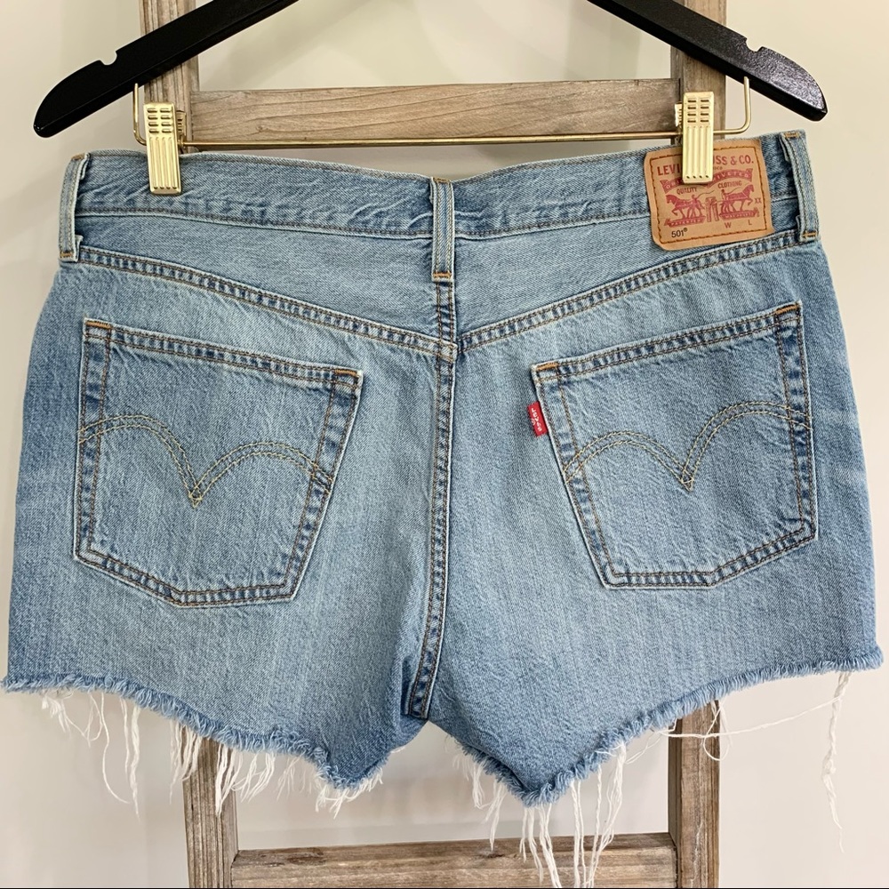 Levi’s 501 Button Fly  Distressed Denim Cutoff Jean Short Patchwork Size… - Picture 8 of 13